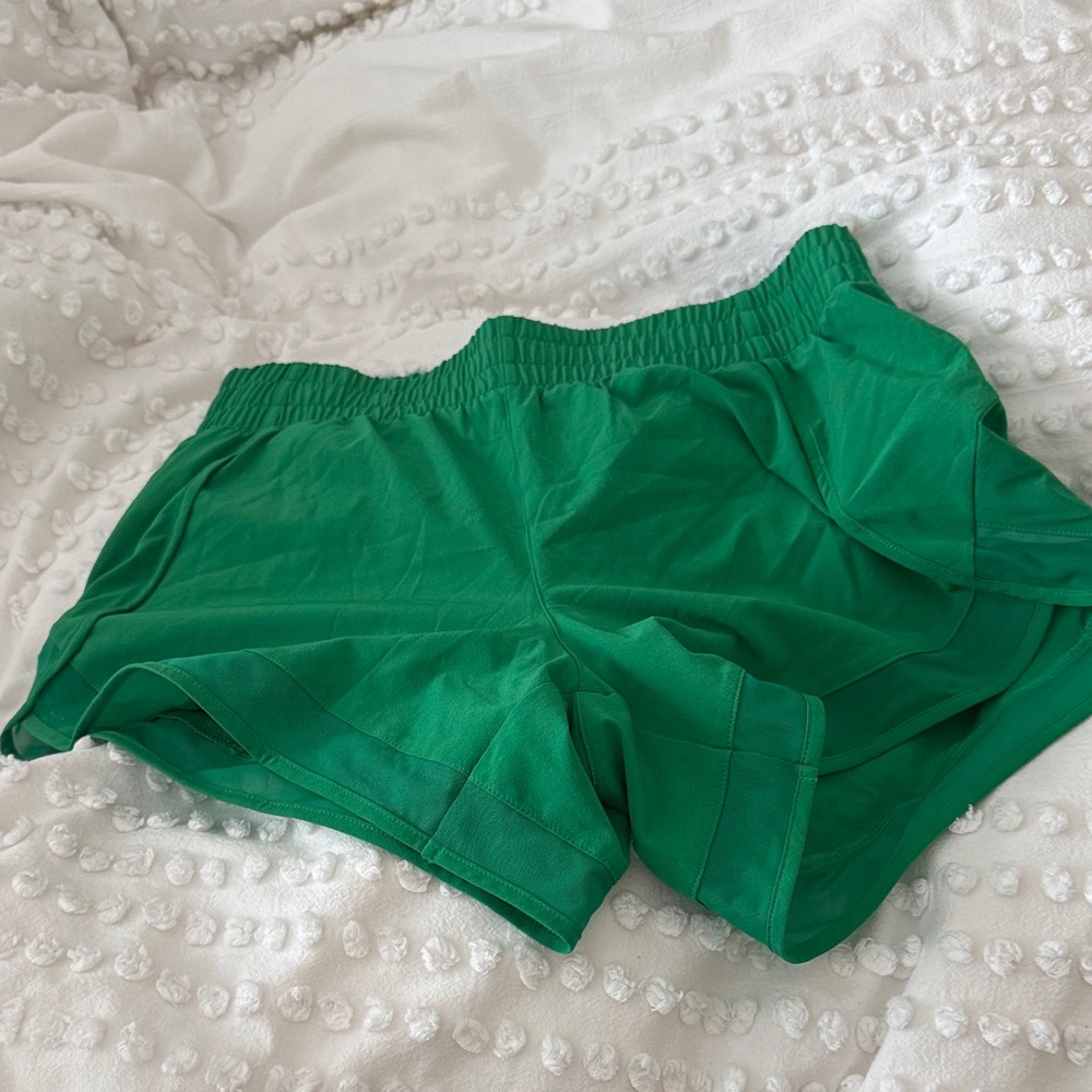 NWOT Athleta mesh run with it shorts
